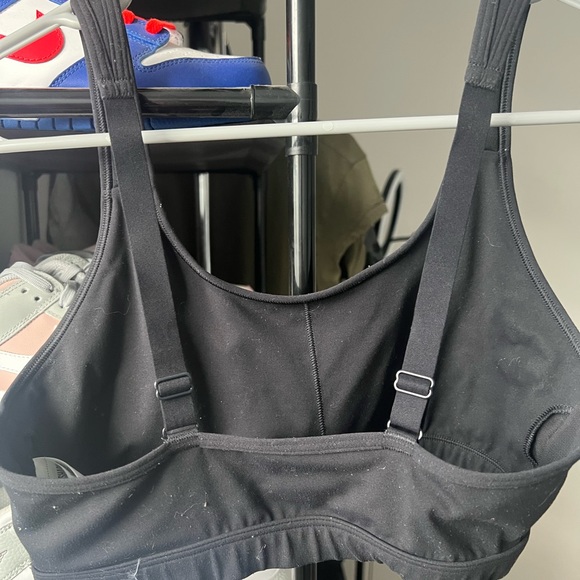gymshark sports bra - Picture 2 of 2